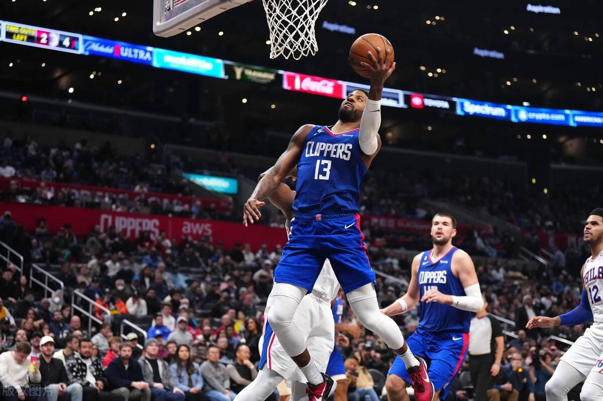 76人击败快船迎来两连胜 76人击败快船迎来两连胜