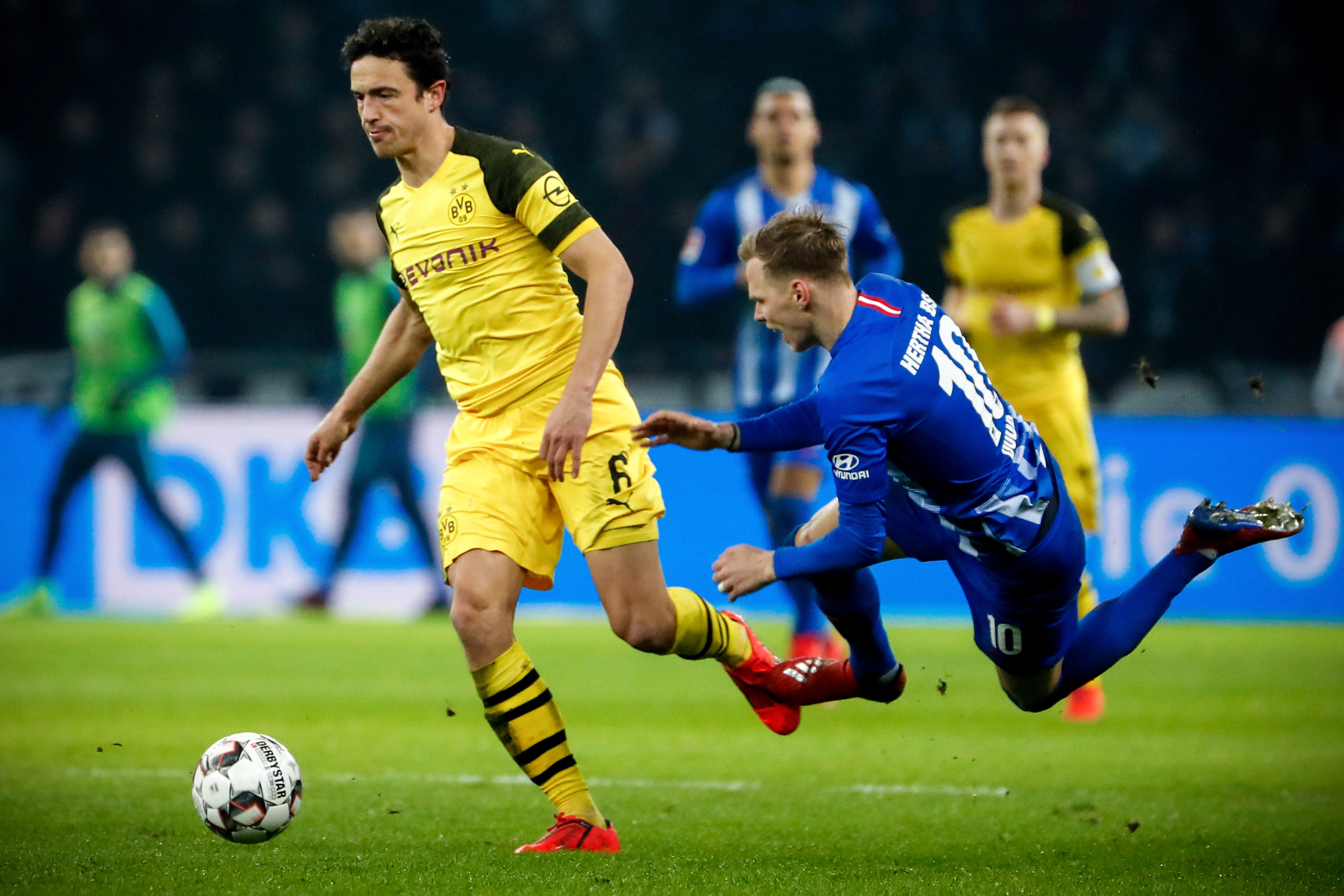 多特蒙德连续三轮不败，冲击德国联赛前四