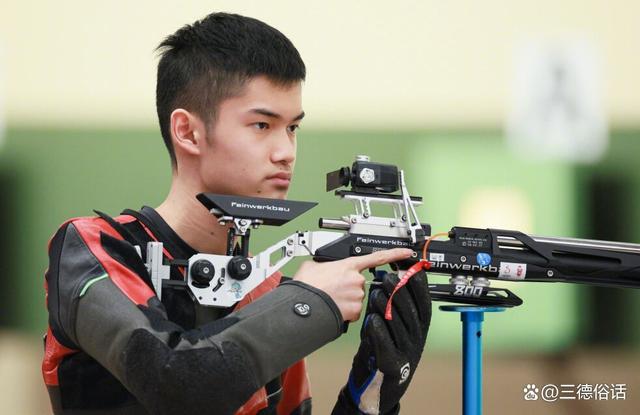 日本运动员以惊人速度赢得射击比赛冠军