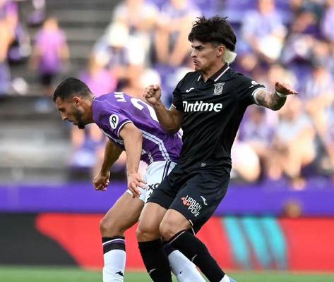 马竞中场组织稳固逼平对手