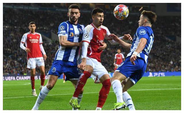 阿森纳主场失利,欧冠席位或将失守 阿森纳主场失利,欧冠席位或将失守