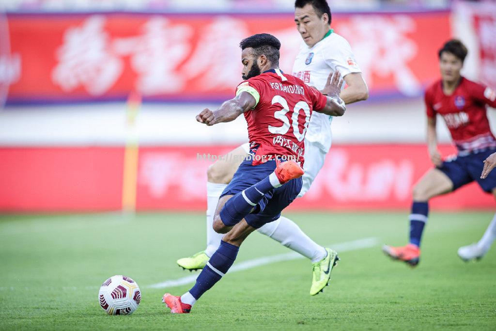 劳塔罗离队消息:前途未卜引发球迷猜测 劳塔罗离队消息:前途未卜引发球迷猜测