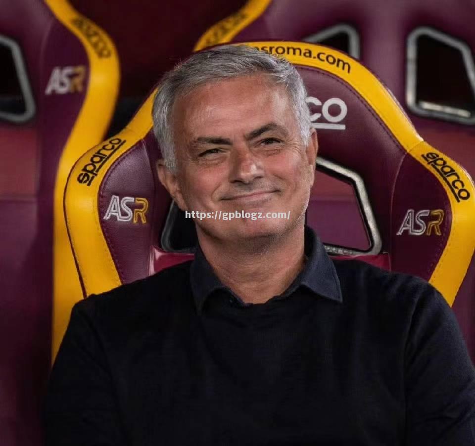 球迷热议穆里尼奥离队传闻，呼吁俱乐部给予澄清