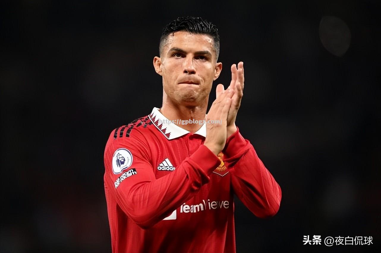 C罗梅西同场竞技创造欧冠历史！