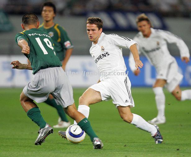 尤文图斯官方宣布前皇马球星马里奥·曼祖基奇加盟，巩固进攻实力