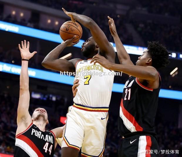 勇士击败开拓者,保持不败势头 勇士击败开拓者,保持不败势头