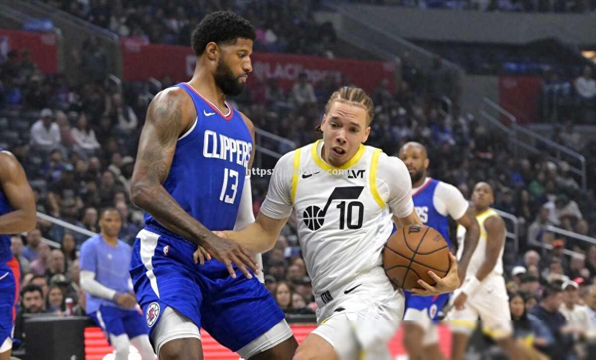 快船队以实力碾压对手,取得五连胜 快船队以实力碾压对手,取得五连胜