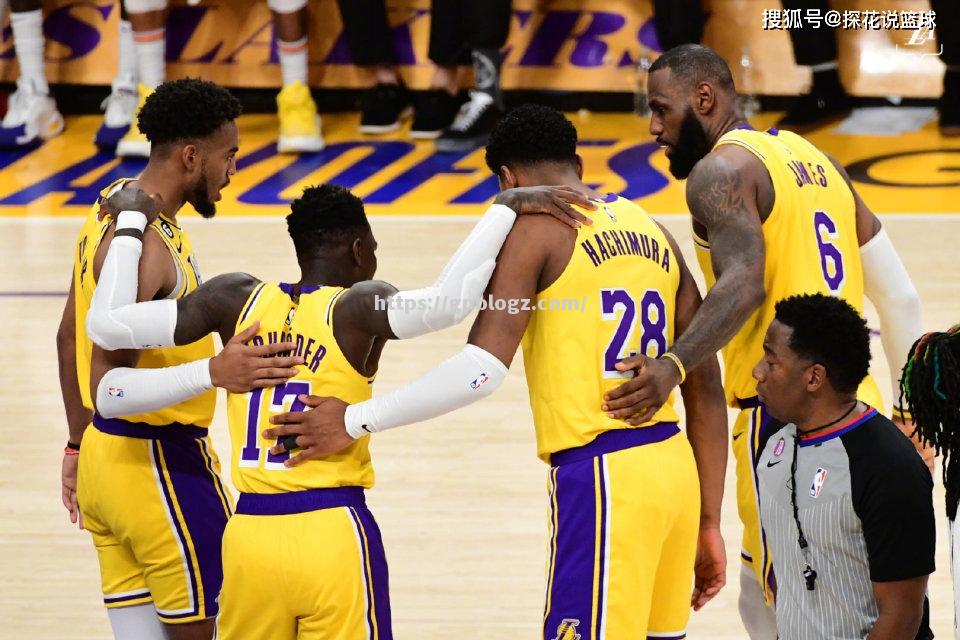 NBA季后赛开战，湖人击败热火夺冠