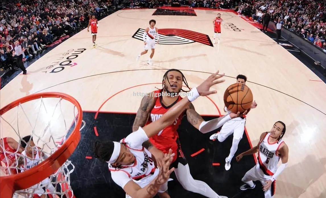 火箭击败独行侠，拿下系列赛首胜