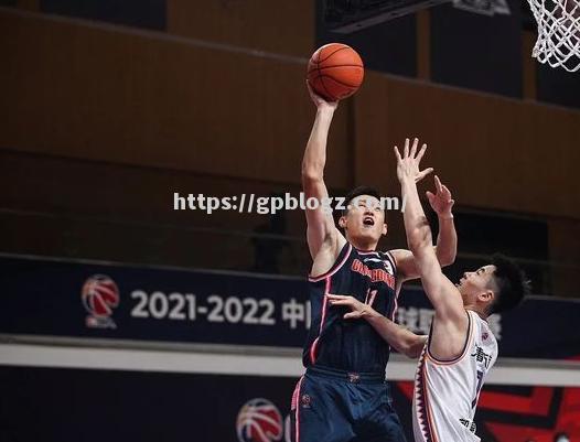 广东宏達球员球场上发挥出色，取得成功