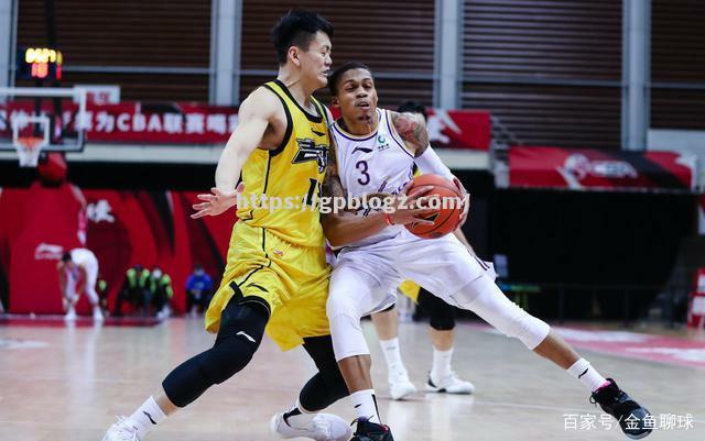 广东宏達球员球场上发挥出色，取得成功