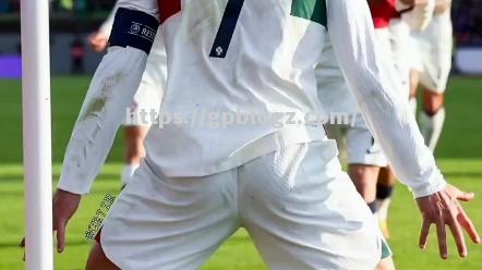 冰岛队表现出色，绝杀俄罗斯晋级！