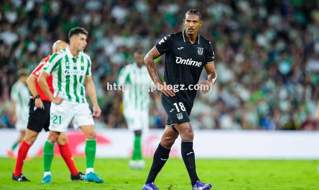 贝蒂斯主场赢得比赛,取得胜利 贝蒂斯主场赢得比赛,取得胜利