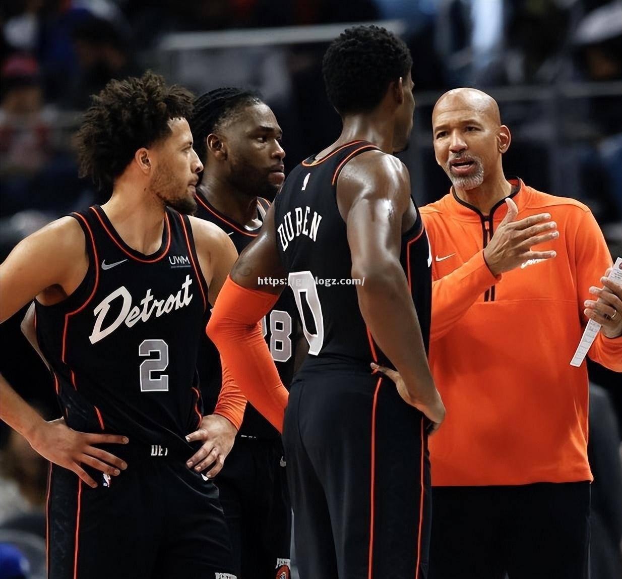 沙尔克遭遇连败，球队困境不断加深