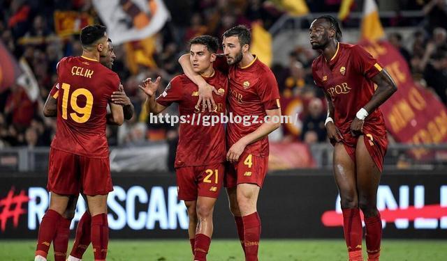 欧联杯半决赛引人注目,双方实力对弈 欧联杯半决赛引人注目,双方实力对弈