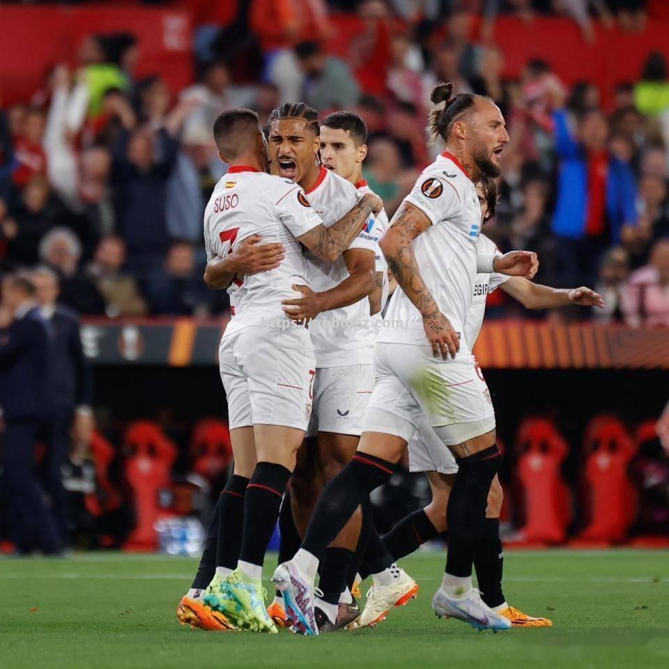 塞维利亚痛失胜机,晋级任务艰巨 塞维利亚痛失胜机,晋级任务艰巨