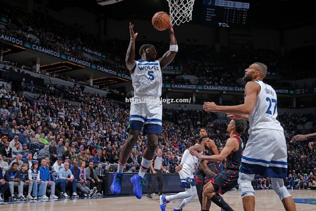 猛龙客场大胜取得七连胜