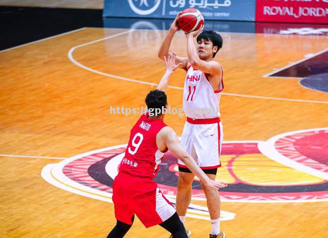 辽宁宏运队客场稳住局面,取得胜利 辽宁宏运队客场稳住局面,取得胜利