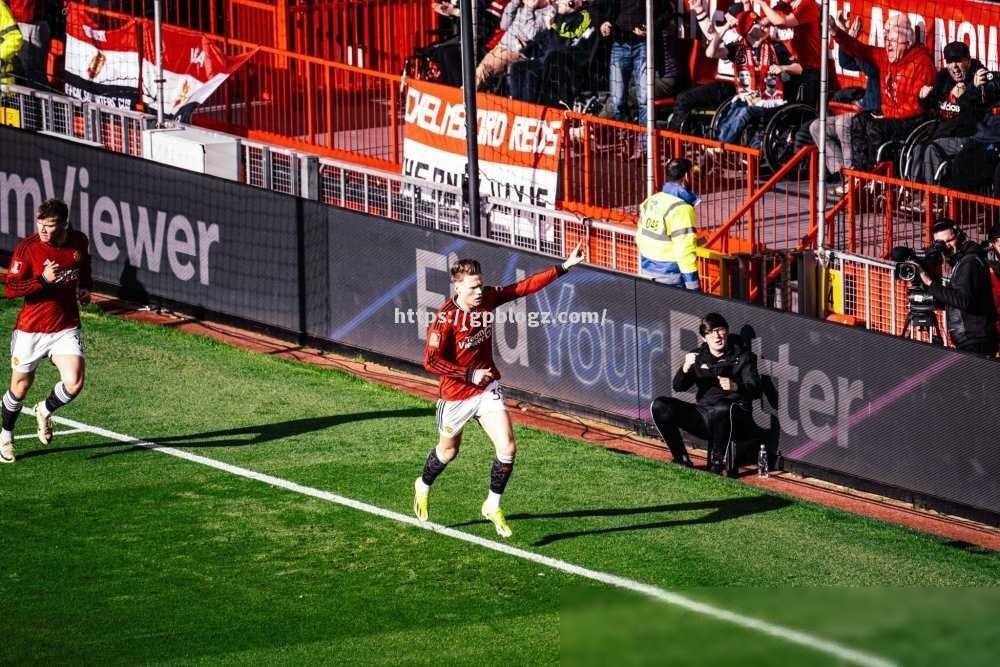 利物浦携手对手绝杀晋级