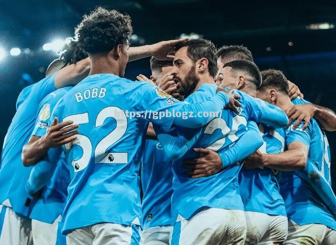 曼城轻取对手，力夺欧冠小组头名