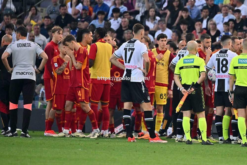 罗马客场战平那不勒斯，紧咬前五位置
