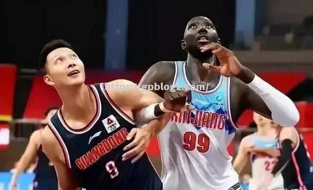 新晋篮球巨星赢得千万薪金合同
