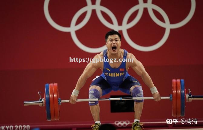 东京奥运会男子举重比赛惊现项世界纪录