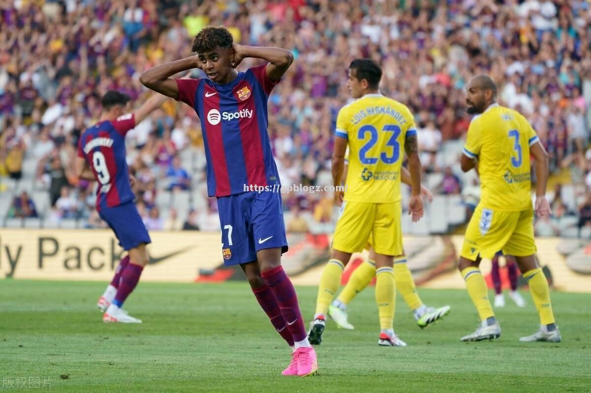 瓦伦西亚主场击败皇家马德里,喜迎胜利 瓦伦西亚主场击败皇家马德里,喜迎胜利