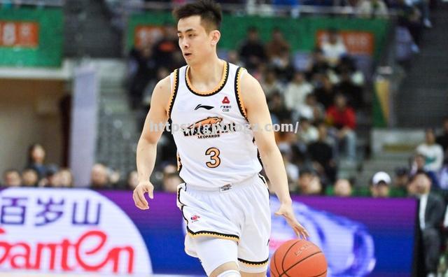 三分球命中率创新高，球员们表现神勇