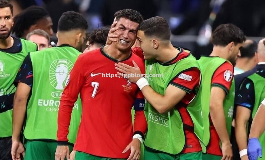 塞内加尔前锋受邀加盟欧洲强队 塞内加尔前锋受邀加盟欧洲强队