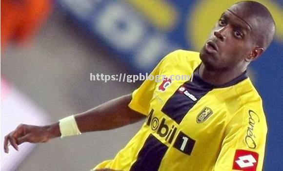 瓦朗谢纳客场险胜,保持领跑位置 瓦朗谢纳客场险胜,保持领跑位置