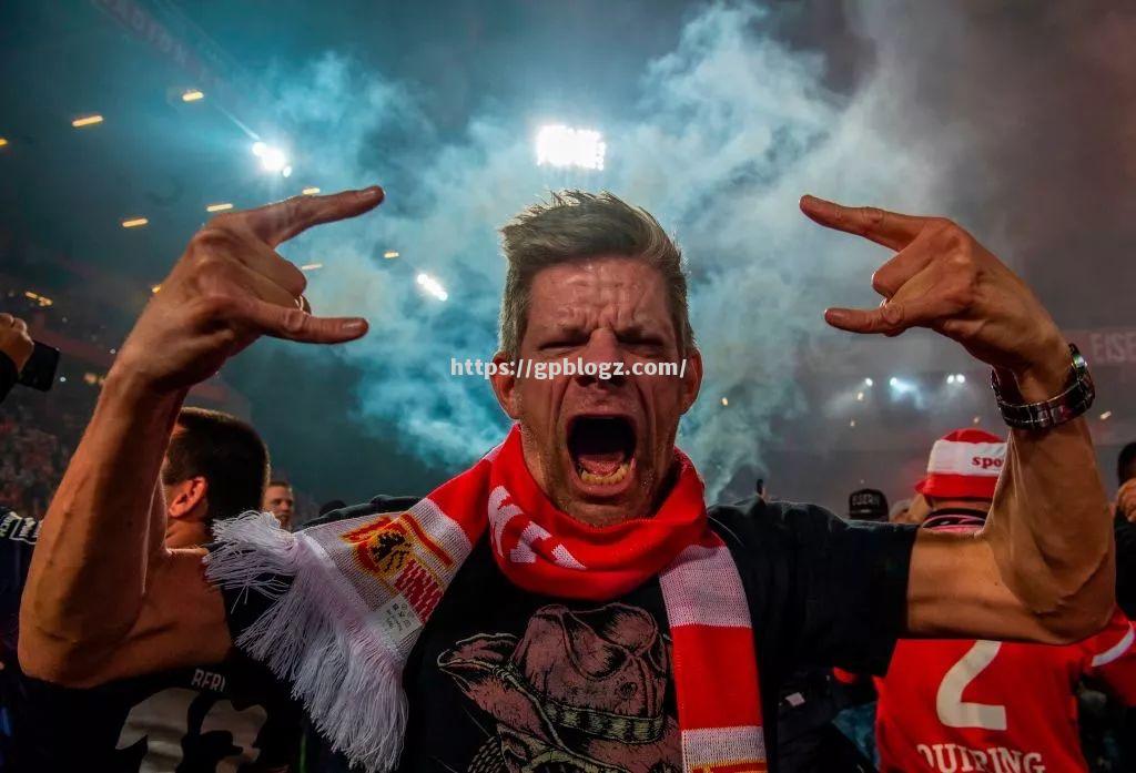 柏林联主场战平,展现团结拼搏精神 柏林联主场战平,展现团结拼搏精神