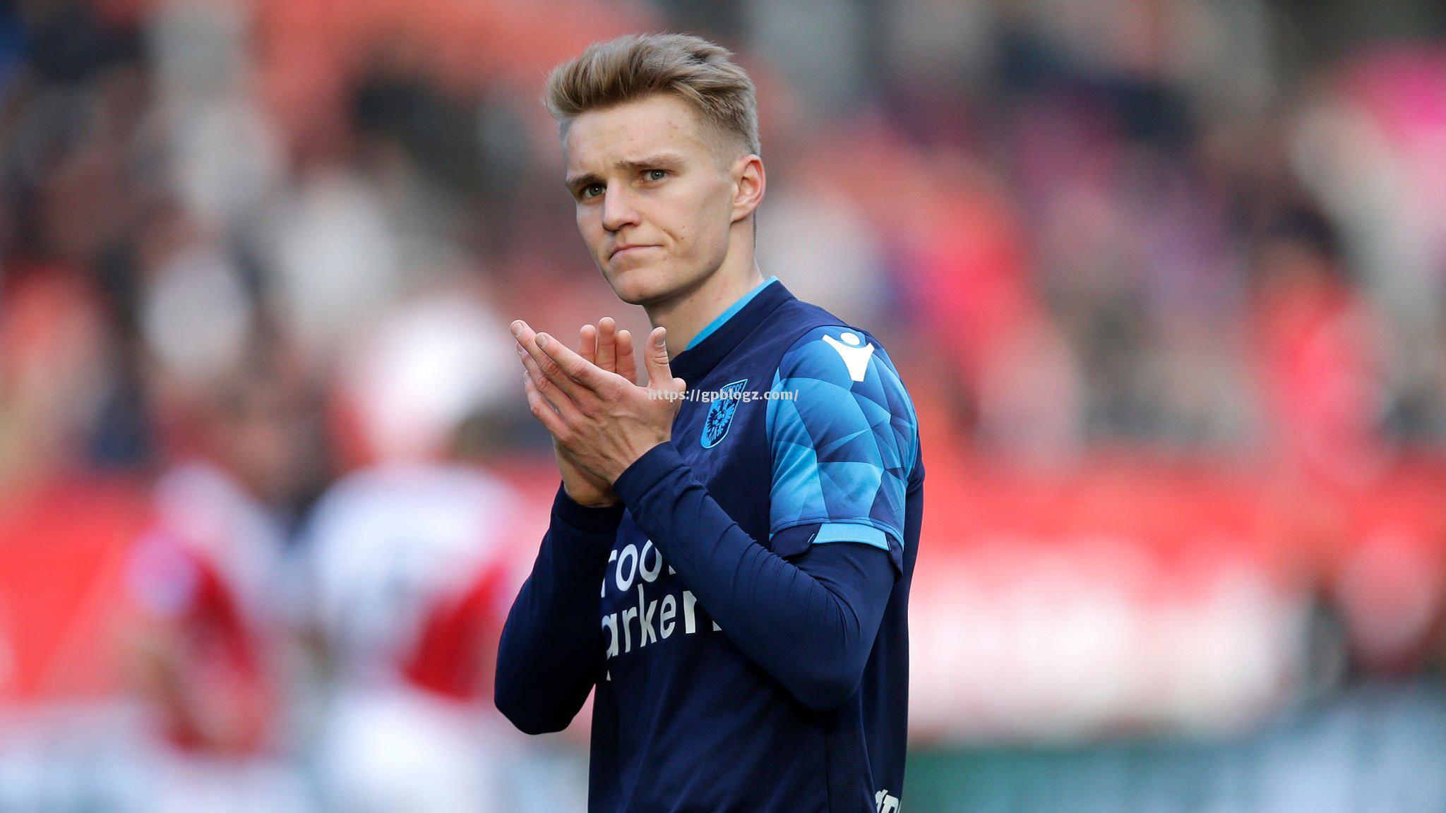 阿贾克斯星光璀璨，欧冠成绩眼前一亮？