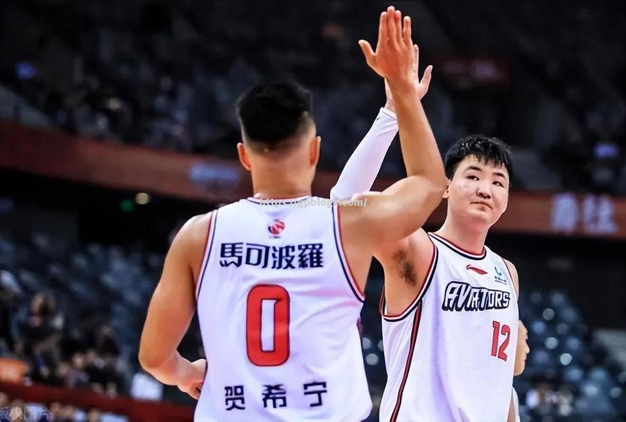 山东男篮面对深圳队，谁能赢得胜利？