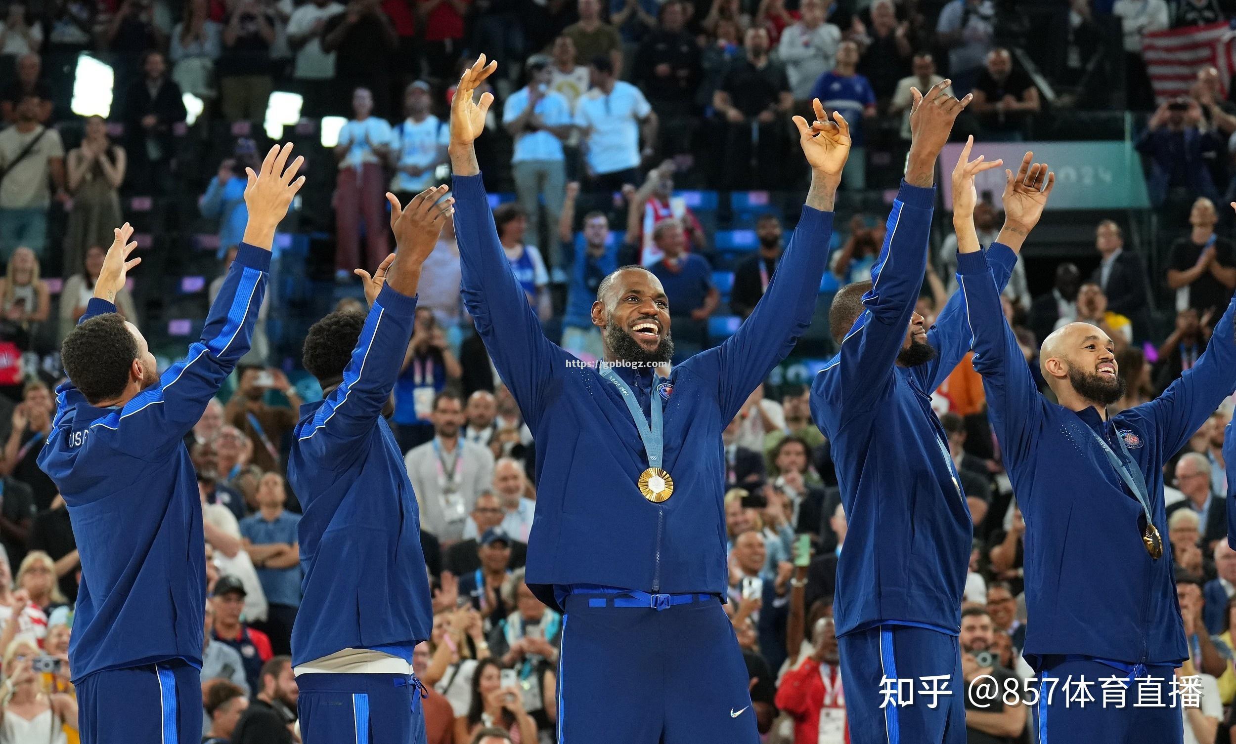 全球篮球巡回比赛收官，冠军团队豪取胜利