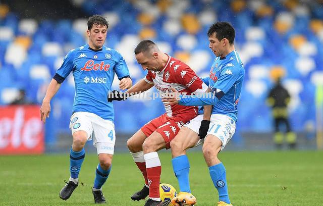 那不勒斯客场憾负,不利于后续冠军争夺 那不勒斯客场憾负,不利于后续冠军争夺